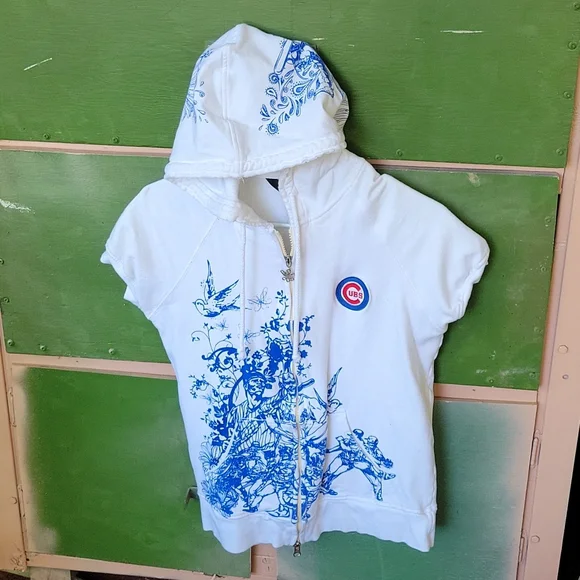 Cubs Zip up Hoodie - Picture 10 of 12